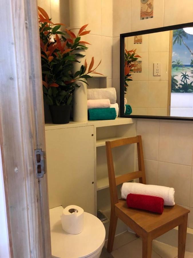 Splendid 1 Bedroom Flat + Terrace ลอนดอน ภายนอก รูปภาพ
