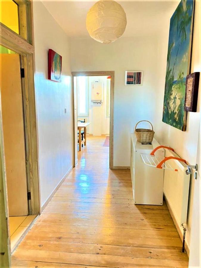 Splendid 1 Bedroom Flat + Terrace ลอนดอน ภายนอก รูปภาพ
