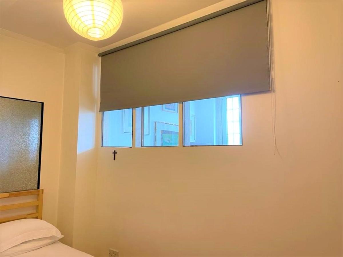 Splendid 1 Bedroom Flat + Terrace ลอนดอน ภายนอก รูปภาพ